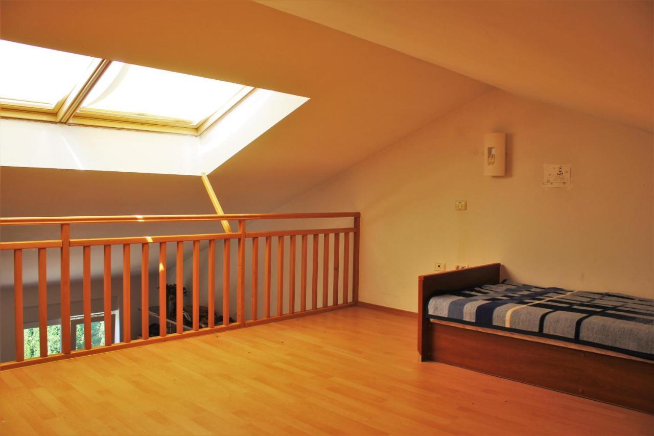Artists Loft Apartment Pula Exterior photo